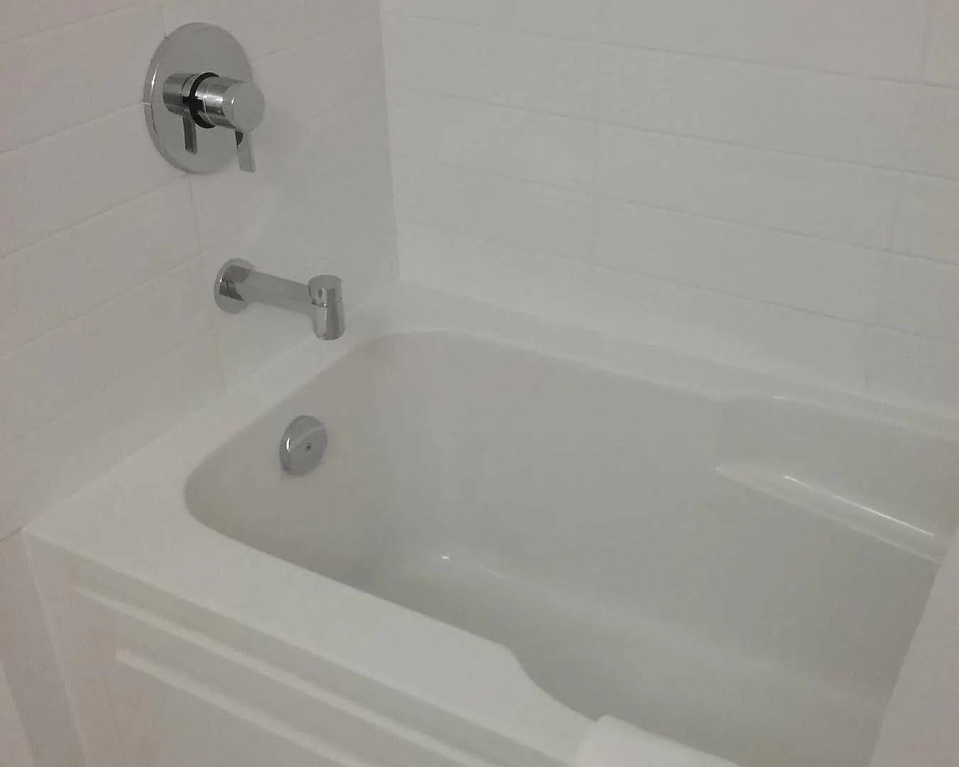 Suites On Simcoe Apartment Toronto