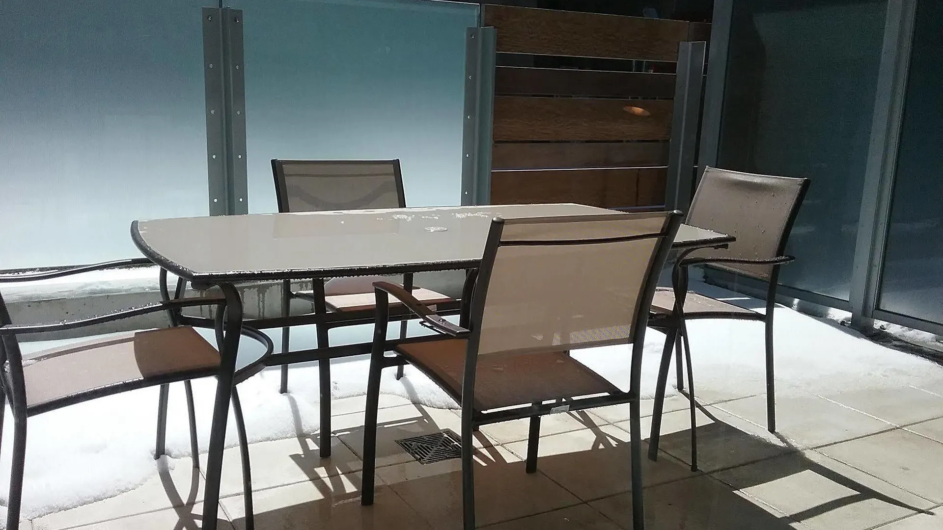 Suites On Simcoe
